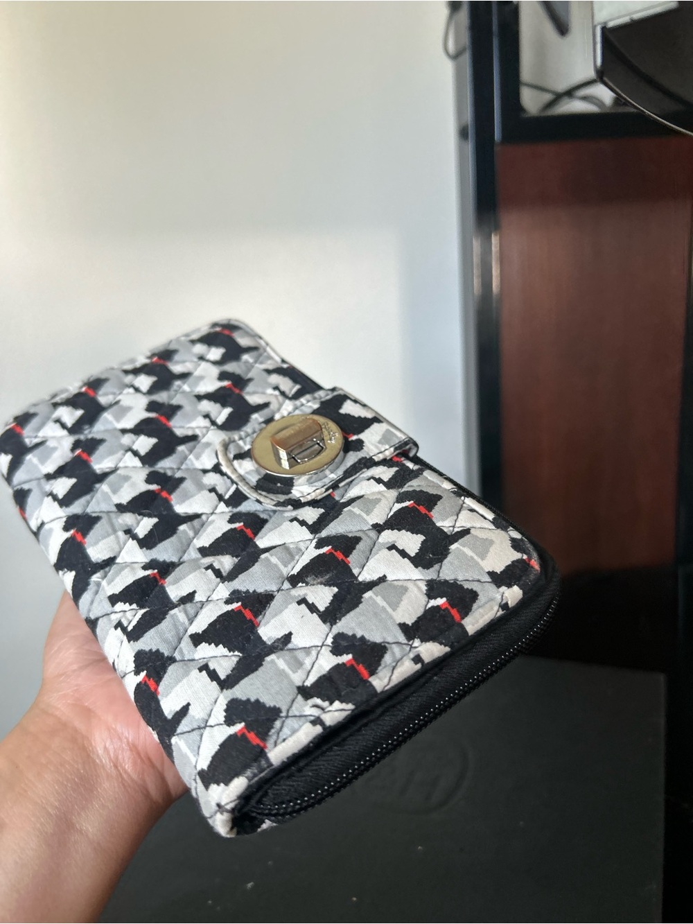 vera bradley Quilted Black & White Pattern Phone Wallet Case